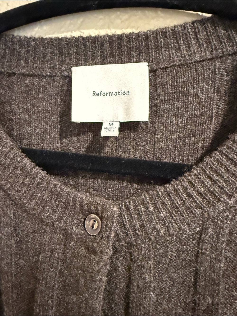 Medium Reformation Hannah Regenerative Wool Cardigan in Espresso - Picture 4 of 7